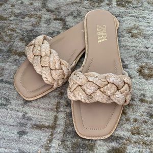 ZARA Tan Woven Raffia Flat Slide Sandals SZ 41
